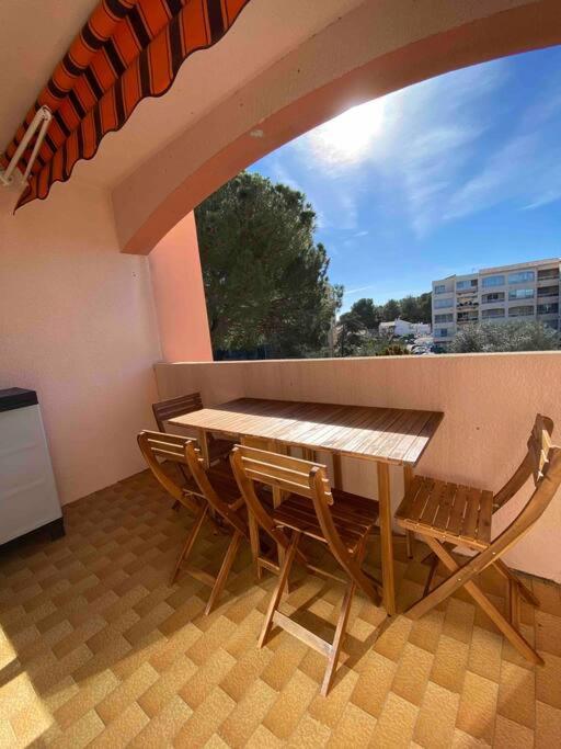 Charmant Studio A Saint Mandrier Sur Mer Apartment Exterior photo